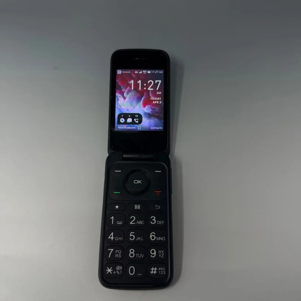 TCL Flip Pro 4056S Verizon 4G LTE KaiOS 3.0 Black Flip Phone